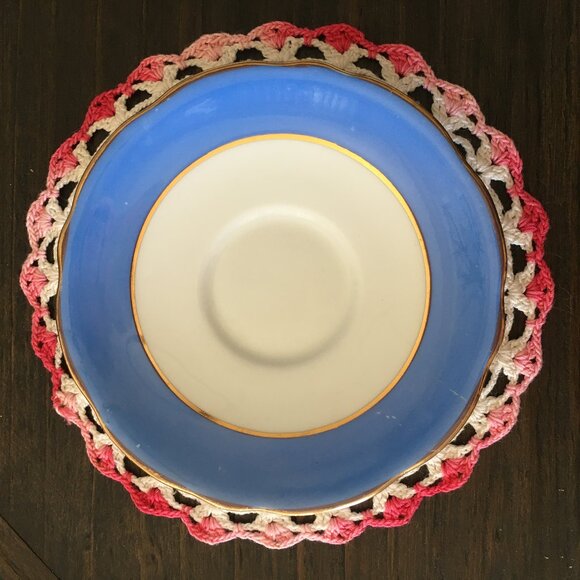 Royal Stafford Blue and Gold English Bone China Teacup & Saucer Set - Picture 2 of 10